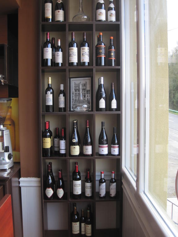 Hotel Restaurant Rive Gauche Bessines-sur-Gartempe ภายนอก รูปภาพ