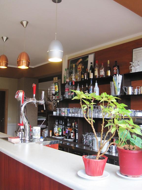 Hotel Restaurant Rive Gauche Bessines-sur-Gartempe ภายนอก รูปภาพ